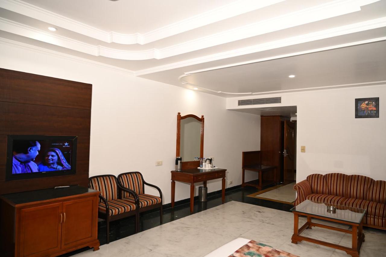 Hotel Lawrence Amritsar Exterior foto