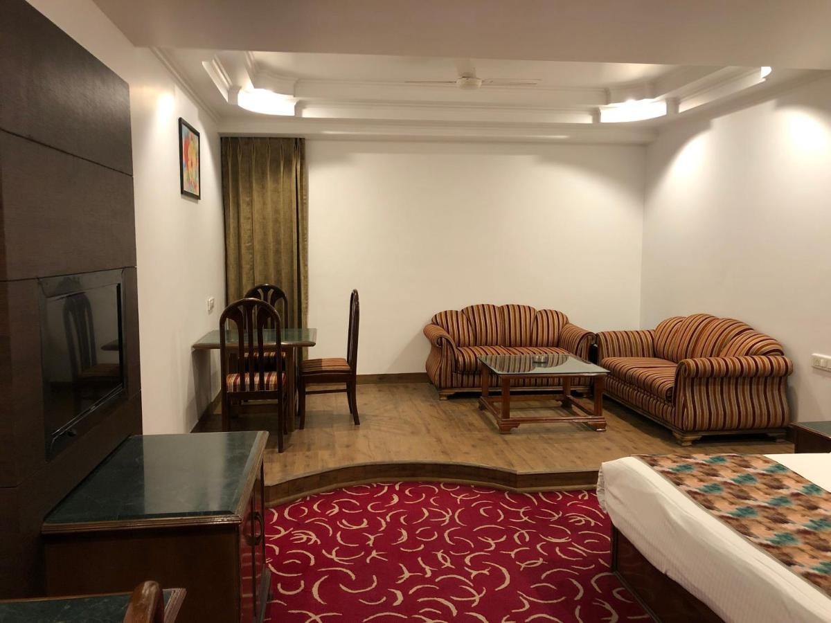 Hotel Lawrence Amritsar Exterior foto